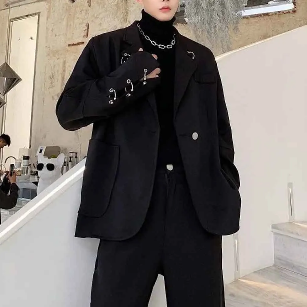 Winter New Men's Solid Color Iron Ring Long Sleeve Jacket American Fashion Trend Leisure High Street Loose Niche Men's Tops 2025
Winter New Men's Solid Color Iron Ring Long Sleeve Jacket American Fashion Trend Leisure High Street Loose Niche Men's Tops 2025