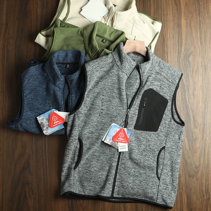 Double-Sided Fce Vest! Lightweight Warm! Autumn Winter New Men's Outdoor Faion Collar Casual Vest Faion Urban Youth
Double-Sided Fce Vest! Lightweight Warm! Autumn Winter New Men's Outdoor Faion Collar Casual Vest Faion Urban Youth