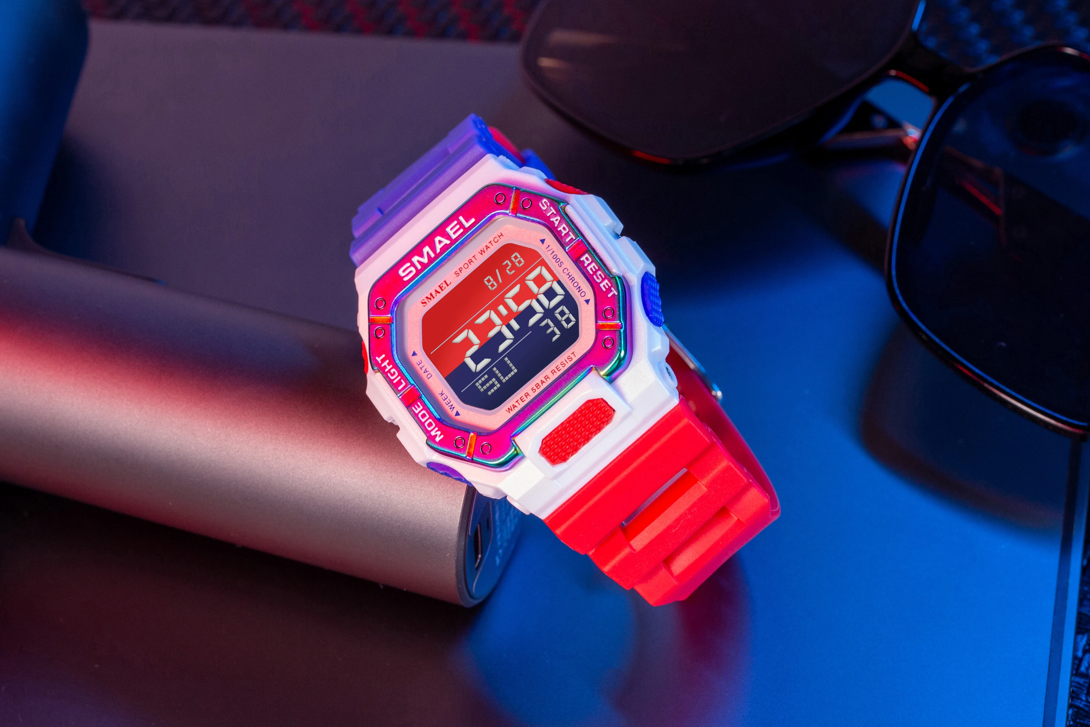 SMAEL 8059 Men‘s Square Digital Sport Watch - 50M Waterproof Japan Movement Chronograph Alarm Stopwatch LED Backlight
SMAEL 8059 Men‘s Square Digital Sport Watch - 50M Waterproof Japan Movement Chronograph Alarm Stopwatch LED Backlight