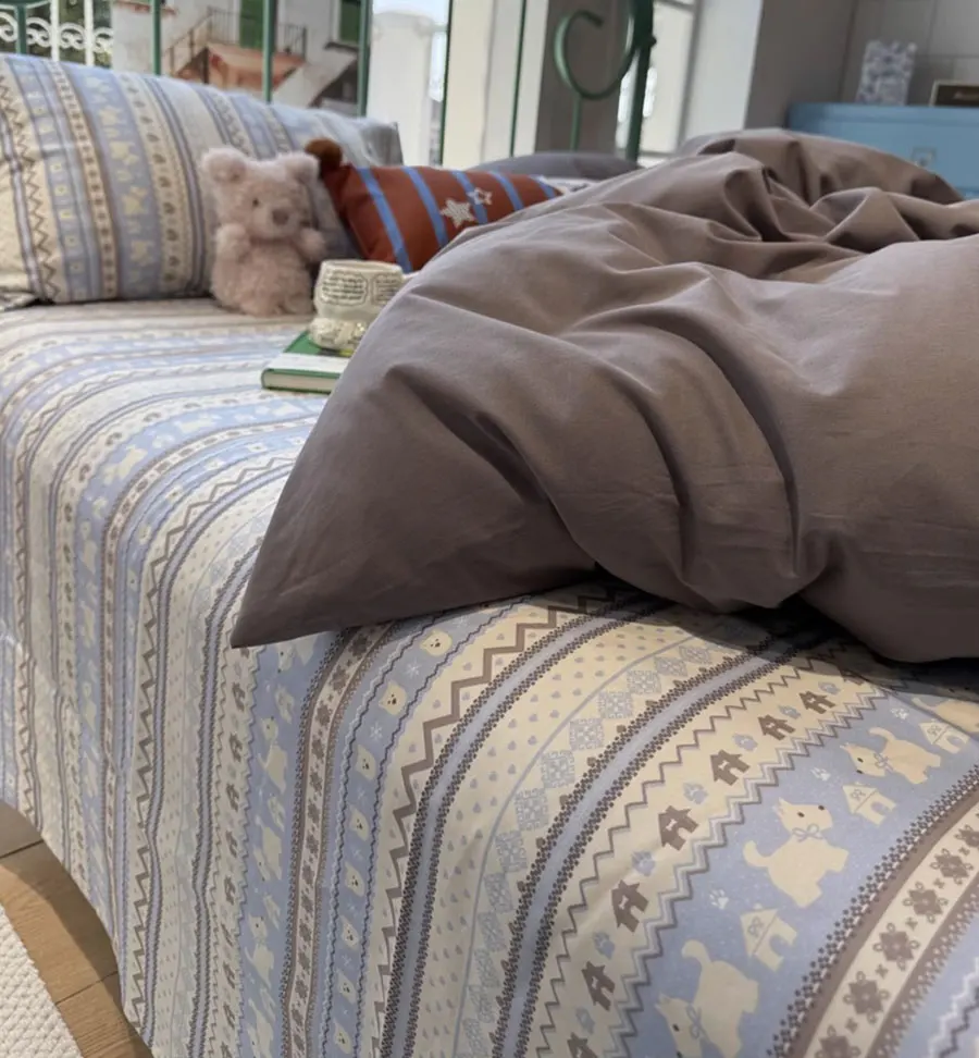 Classic traditional nordic house dog stripe bedding set,twin full queen king cotton home textile sheet pillow case quilt cover
Classic traditional nordic house dog stripe bedding set,twin full queen king cotton home textile sheet pillow case quilt cover