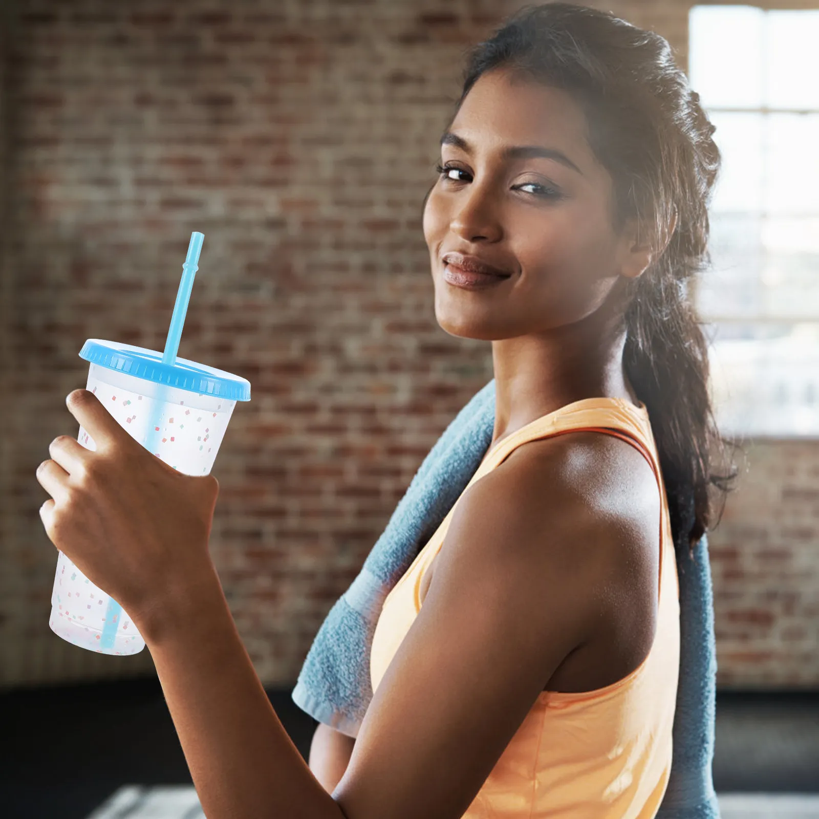 1Pcs Plastic Straw Cup Heat Discoloration Drinking Bottle Fine Craftsmanship Compact Design Easy to Carry Suitable for Home
1Pcs Plastic Straw Cup Heat Discoloration Drinking Bottle Fine Craftsmanship Compact Design Easy to Carry Suitable for Home