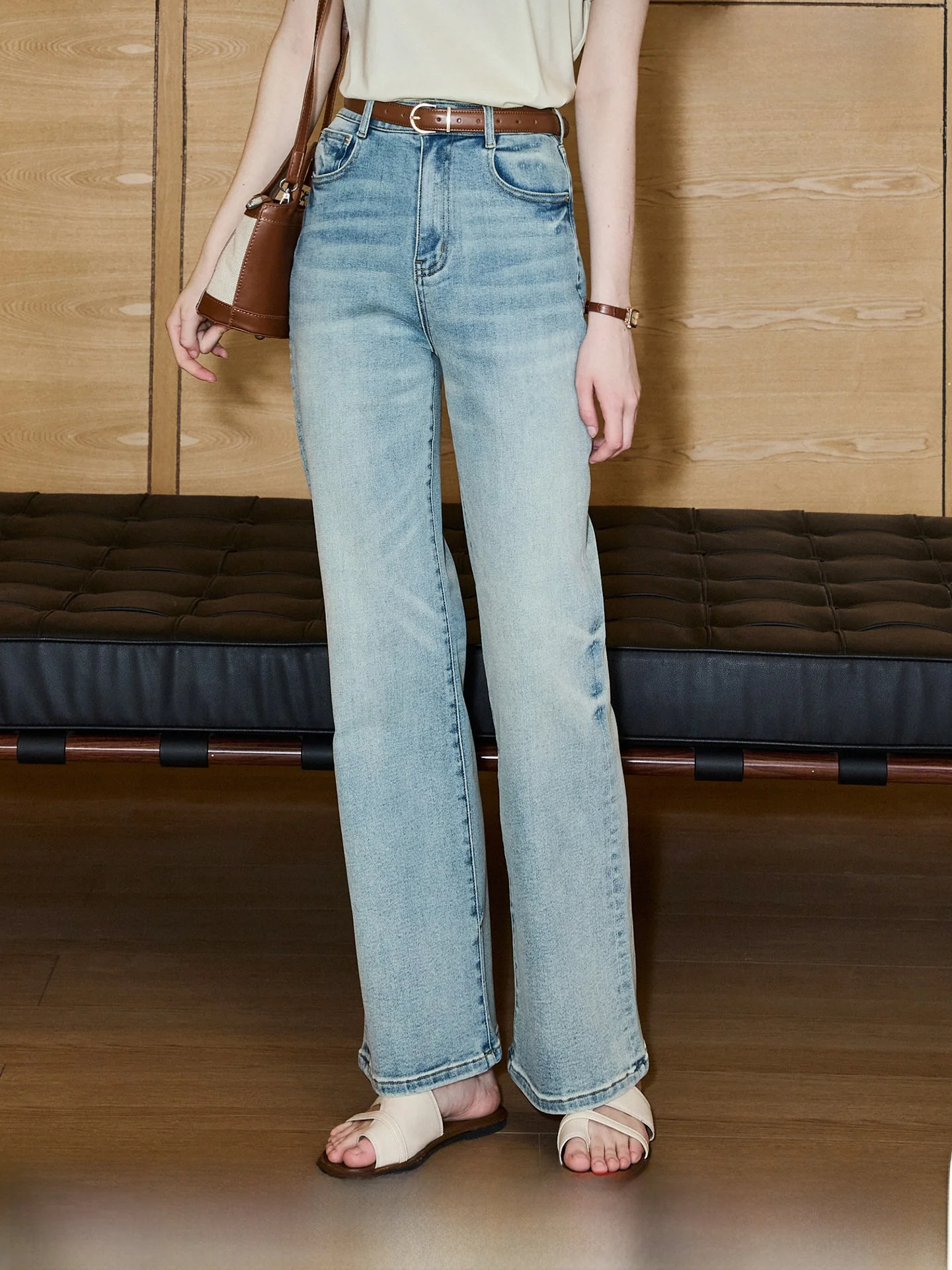 Retro Wash Denim Flared Jeans Women's Slimming Bell Bottoms Casual Cotton Polyester Blend Four Season Wearable Blue Jeans
Retro Wash Denim Flared Jeans Women's Slimming Bell Bottoms Casual Cotton Polyester Blend Four Season Wearable Blue Jeans
