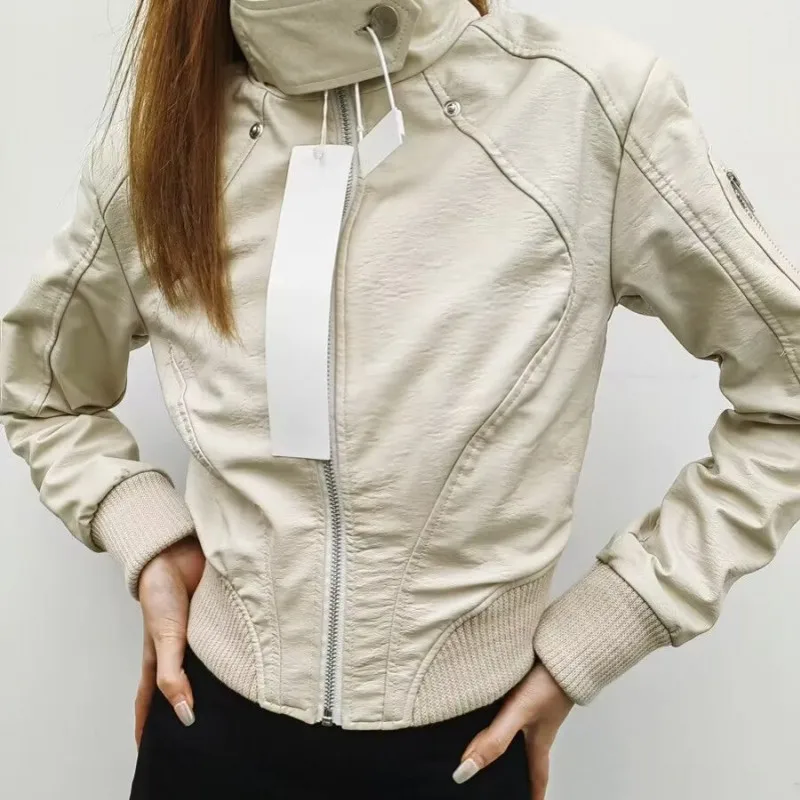 2024 New style Women's washed leather jacket with belt, short coat with downgraded zipper and vintage lapel jacket
2024 New style Women's washed leather jacket with belt, short coat with downgraded zipper and vintage lapel jacket