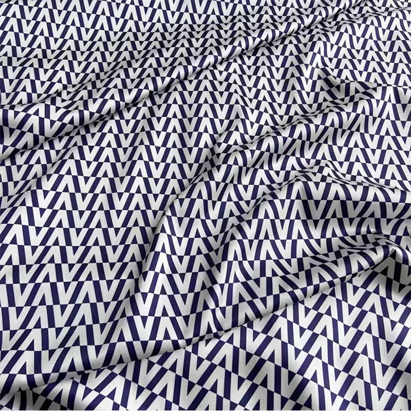 1 meter 90% Mulberry Silk 10% Spandex 19 momme Charmeuse Silk Fabric Blue Letter V Printed 140cm 55" wide by the yard XY033
1 meter 90% Mulberry Silk 10% Spandex 19 momme Charmeuse Silk Fabric Blue Letter V Printed 140cm 55" wide by the yard XY033