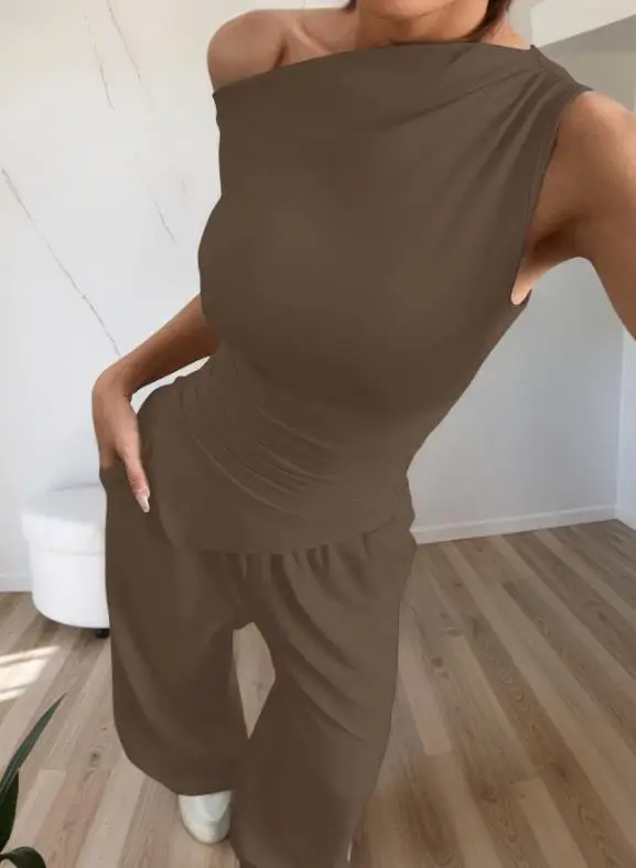 Women's Set Summer Casual Solid Color Temperament Fashionable Slant Neck Sleeveless Tight Vest and High Waist Wide Leg Pants Set
Women's Set Summer Casual Solid Color Temperament Fashionable Slant Neck Sleeveless Tight Vest and High Waist Wide Leg Pants Set