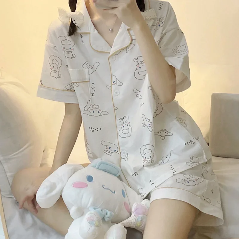 Пижамы с милым принтом из нефрита и корицы для собак, милая одежда для отдыха Sanrio для девочек, повседневная и удобная, можно носить на улице, пижамы
Пижамы с милым принтом из нефрита и корицы для собак, милая одежда для отдыха Sanrio для девочек, повседневная и удобная, можно носить на улице, пижамы