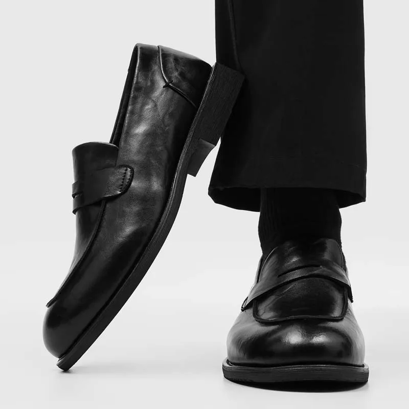 Spring Summer New Men Thick Soled Loafers Are Simple Soft Breathable Suitable for Business Leisure Daily Commuting
Spring Summer New Men Thick Soled Loafers Are Simple Soft Breathable Suitable for Business Leisure Daily Commuting