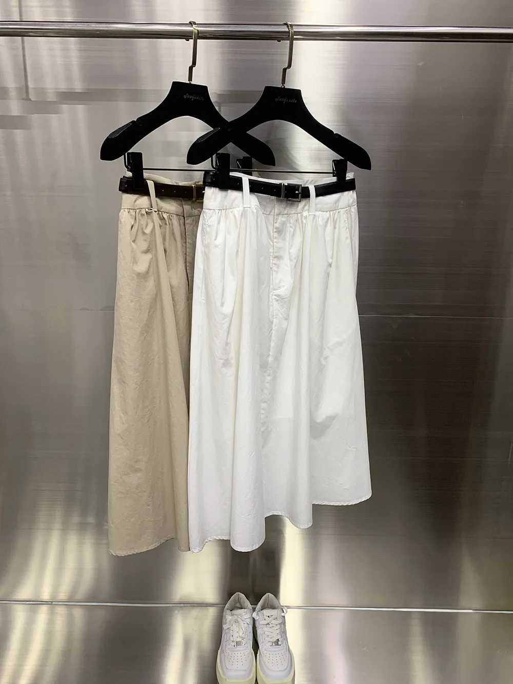 Ele High Waist A-Line Midi Skirt with Belt Casual Summer 2025 Women's Premium Faion Cotton Skirt Busin Commute
Ele High Waist A-Line Midi Skirt with Belt Casual Summer 2025 Women's Premium Faion Cotton Skirt Busin Commute