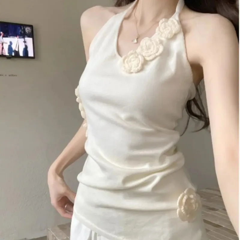 Sweet Three-dimensional Flower Halter Vest for Women in Summer Design Slim Base Sweet and Spicy Back Top Q91
Sweet Three-dimensional Flower Halter Vest for Women in Summer Design Slim Base Sweet and Spicy Back Top Q91