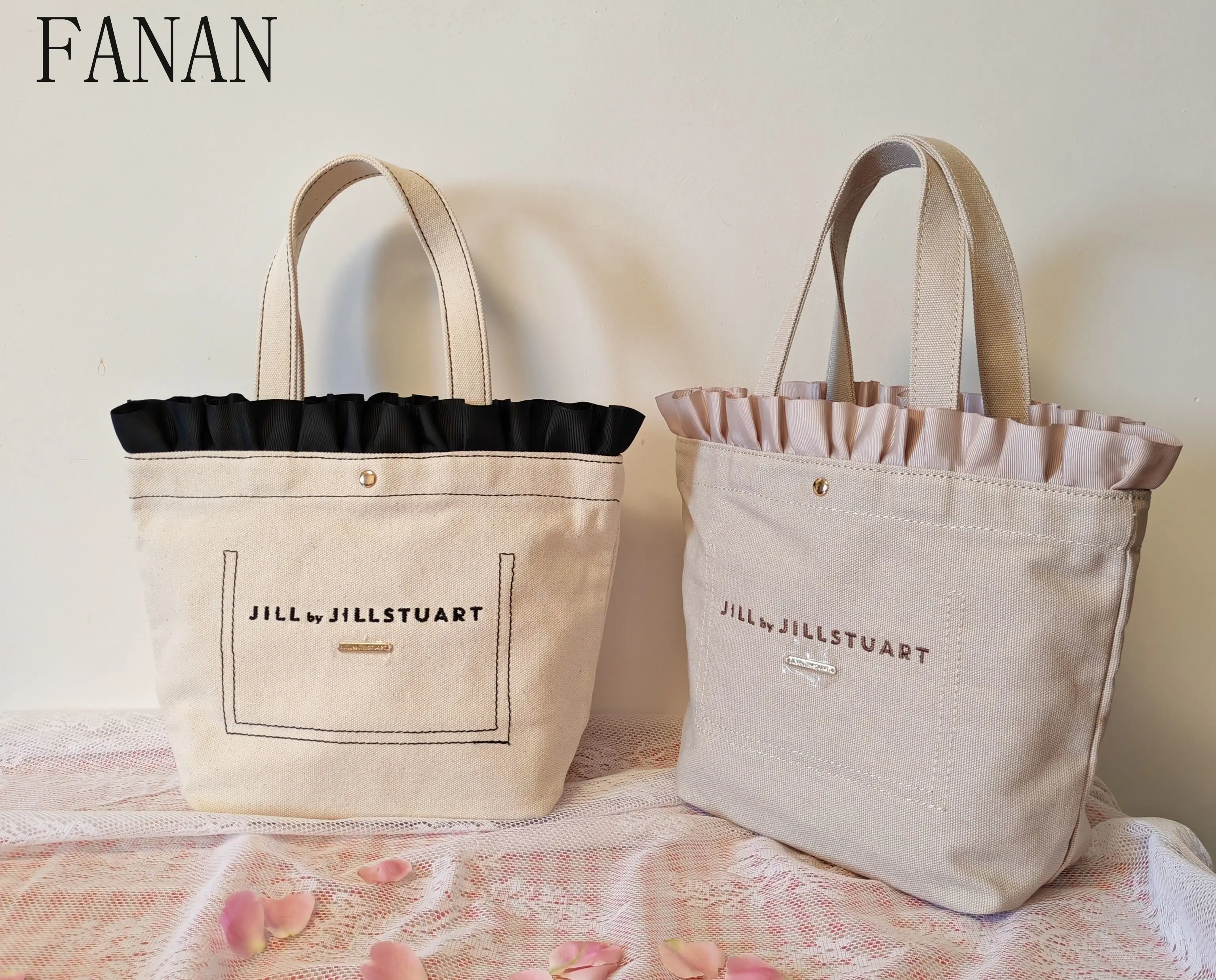 Shoulder Bags for Lady 2025 New Sweet Casual Handbag Femme Japanese Style Ruffle Small Canvas Bag Fashion Women's Handbags
Shoulder Bags for Lady 2025 New Sweet Casual Handbag Femme Japanese Style Ruffle Small Canvas Bag Fashion Women's Handbags