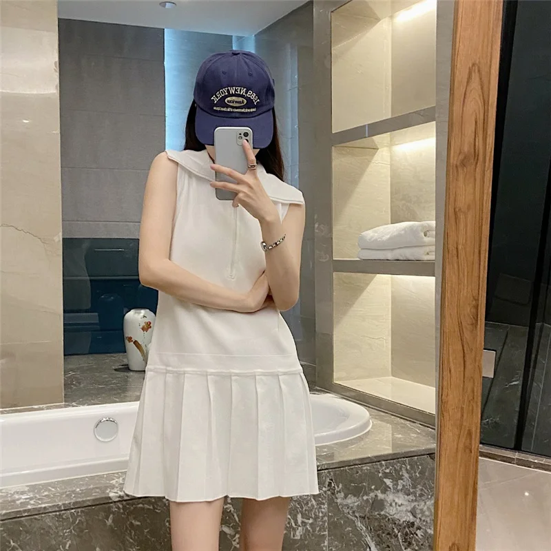 High Quality White Half Zipper Lapel Sleeveless Dress College Style Age-reducing Slim Pleated Short Skirt Slim Skirt
High Quality White Half Zipper Lapel Sleeveless Dress College Style Age-reducing Slim Pleated Short Skirt Slim Skirt