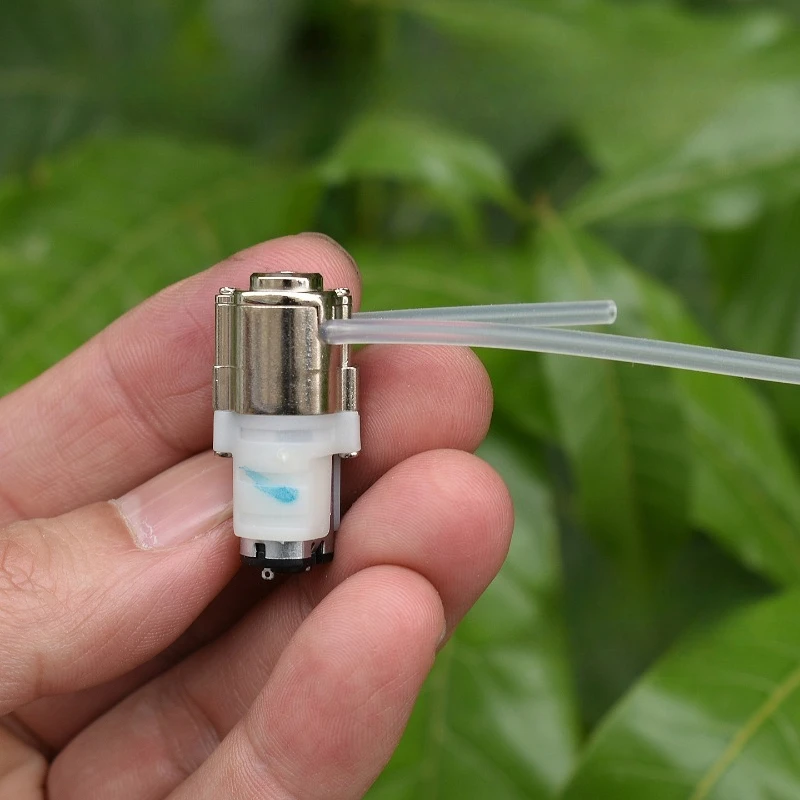 Миниатюрный планетарный мотор-редуктор M20, дозирующий насос постоянного тока 3В/3.7В, перистальтический насос малого расхода 2 капли/с, насос для дозирования и отжима
Миниатюрный планетарный мотор-редуктор M20, дозирующий насос постоянного тока 3В/3.7В, перистальтический насос малого расхода 2 капли/с, насос для дозирования и отжима