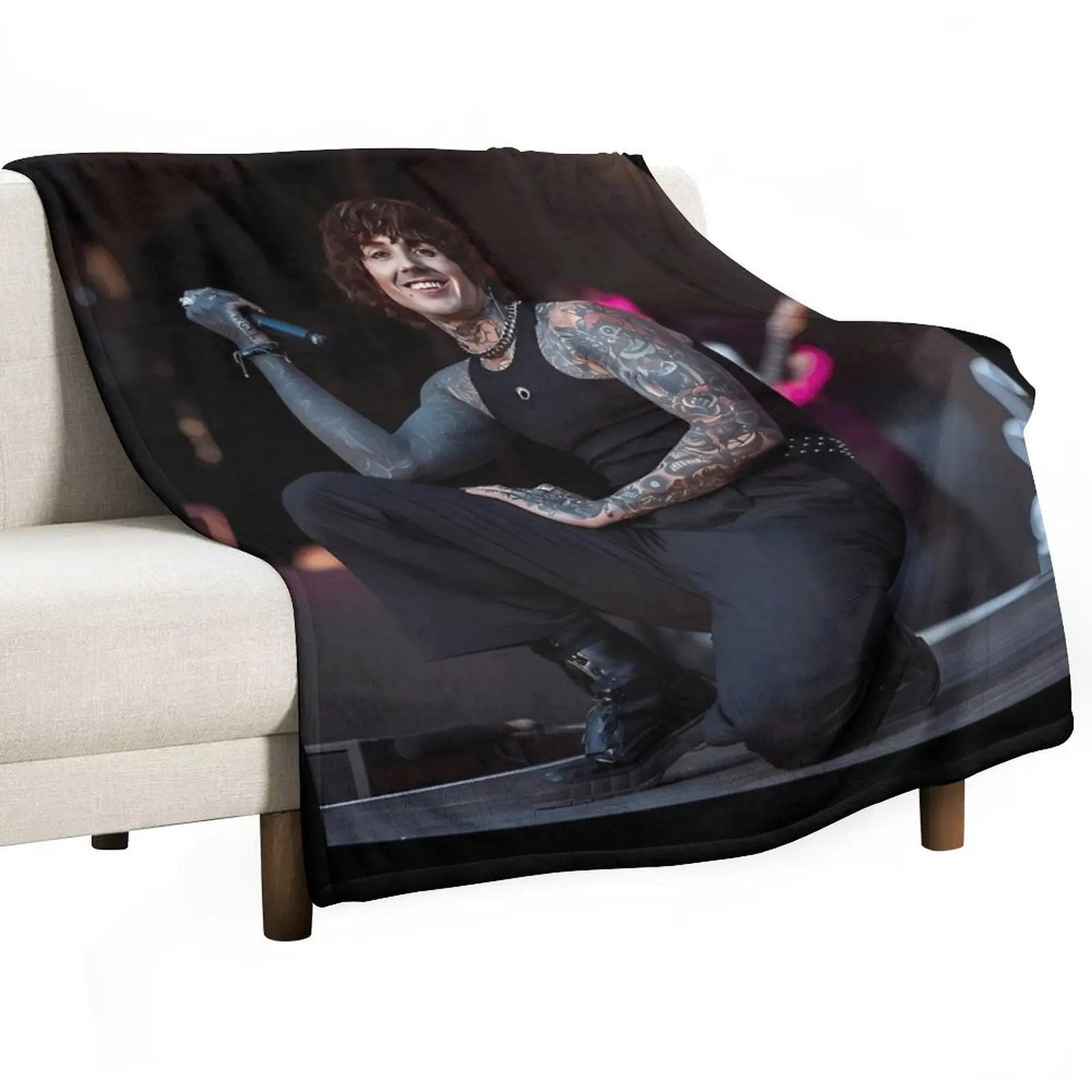 Smiling Oli Sykes Throw Blanket Tourist Blankets For Bed Hairys Winter beds Blankets
Smiling Oli Sykes Throw Blanket Tourist Blankets For Bed Hairys Winter beds Blankets