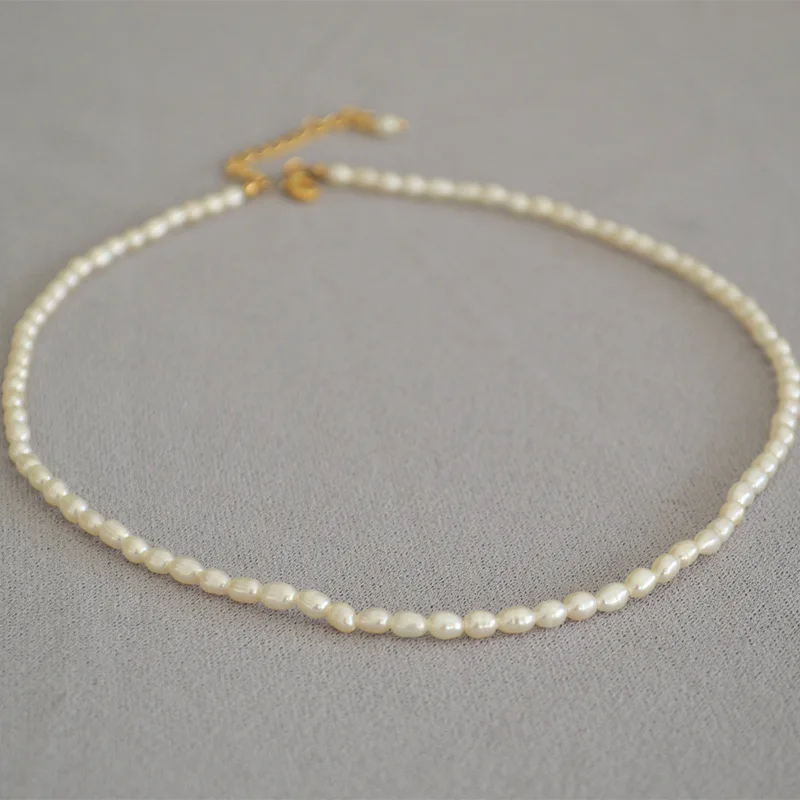 Basic Style White Freshwater Rice Pearl Gentle Charming Woman Simple Temperament Versatile Clavicle Chain Short Necklace
Basic Style White Freshwater Rice Pearl Gentle Charming Woman Simple Temperament Versatile Clavicle Chain Short Necklace