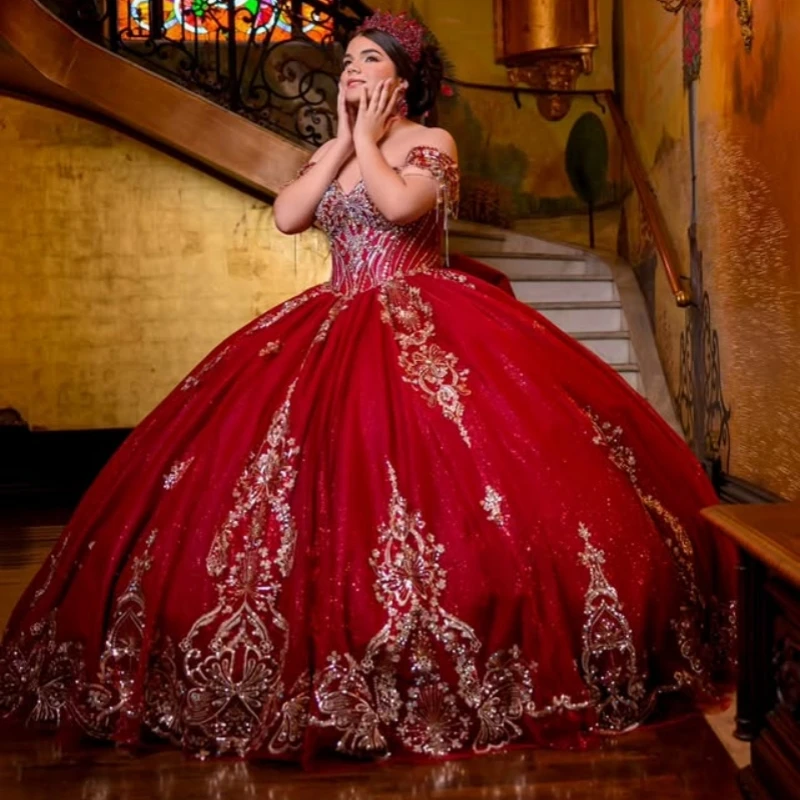 Customized Shiny Red Quinceanera Dresses Off the Shoulder sequin crystal applique Long tail Bow Vestido 15 Quinceanera
Customized Shiny Red Quinceanera Dresses Off the Shoulder sequin crystal applique Long tail Bow Vestido 15 Quinceanera