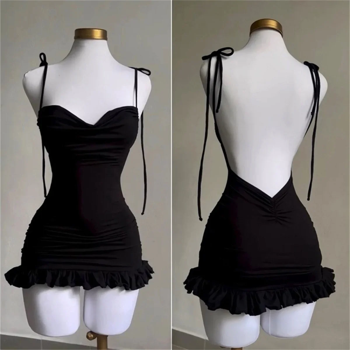 2025 European and American New High end Y2K Sexy Open Back Lace up Slim Fit Spicy Girl Short Skirt Summer Party Club Mini Dress
2025 European and American New High end Y2K Sexy Open Back Lace up Slim Fit Spicy Girl Short Skirt Summer Party Club Mini Dress