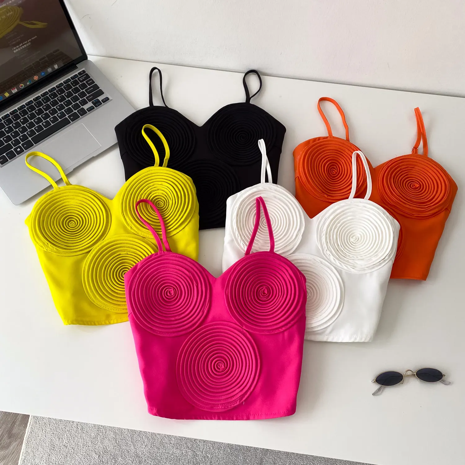 Tanks Tops Women Top V Neck Sleeveless Camis Sexy Sling Strapless Y2k Streetwear Backless Tight Waist Elegant Work Slim Fit 2026
Tanks Tops Women Top V Neck Sleeveless Camis Sexy Sling Strapless Y2k Streetwear Backless Tight Waist Elegant Work Slim Fit 2026