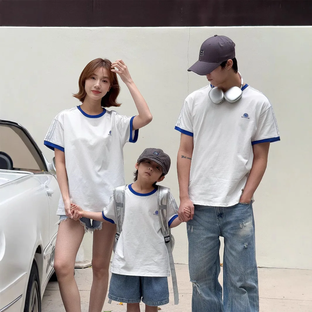 Family T Shirts Short Sleeve Tops Parent-child Matching Tee Mother Father Daughter Son Clothing Korean Dad Mom Boy Girl Clothes
Family T Shirts Short Sleeve Tops Parent-child Matching Tee Mother Father Daughter Son Clothing Korean Dad Mom Boy Girl Clothes