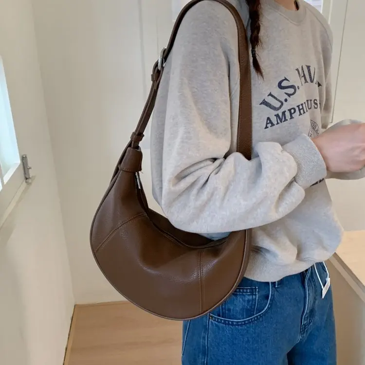 Women's Casual Style Soft Faux Leather Crescent Hobo Shoulder Bag Ideal for Daily Use School Commute, Weekend Outings & Shopping
Women's Casual Style Soft Faux Leather Crescent Hobo Shoulder Bag Ideal for Daily Use School Commute, Weekend Outings & Shopping