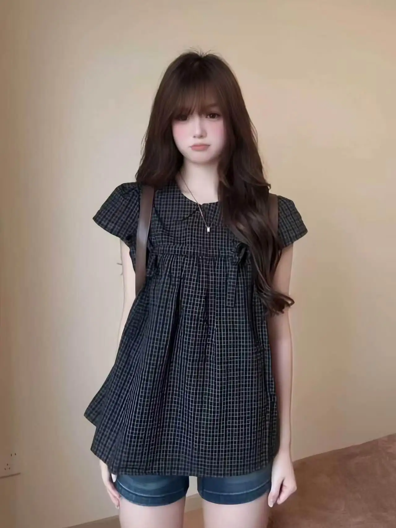 Korean Style College Girl Plaid Short Sleeve Shirt Women Summer New Loose Casual Versatile Slimming Top Trendy Button up
Korean Style College Girl Plaid Short Sleeve Shirt Women Summer New Loose Casual Versatile Slimming Top Trendy Button up