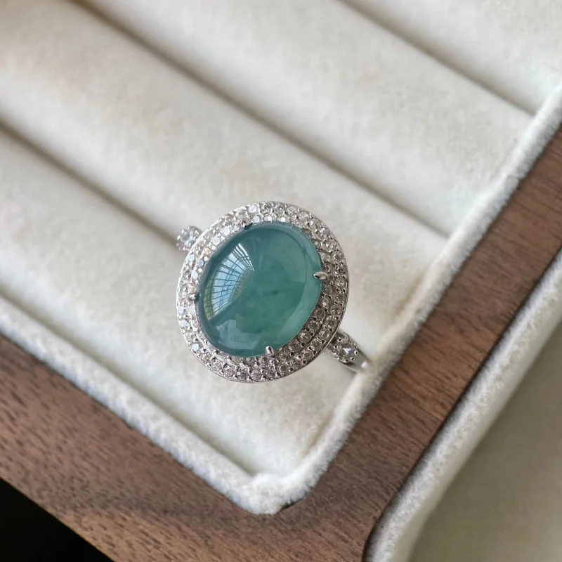 Factory small sweet potato natural dangerous material Blue jade ring s925 silver inlaid big noodles
Factory small sweet potato natural dangerous material Blue jade ring s925 silver inlaid big noodles