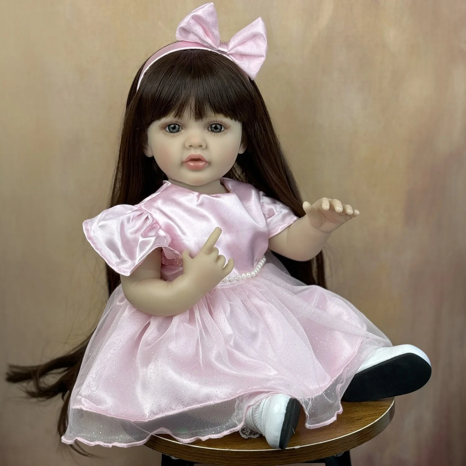 BZDOLL 55 CM Full Vinyl Body Reborn Baby Girl Doll Toy Dress Up Long Hair Princess Toddler Bebe Birthday Gift Bath Toy
BZDOLL 55 CM Full Vinyl Body Reborn Baby Girl Doll Toy Dress Up Long Hair Princess Toddler Bebe Birthday Gift Bath Toy