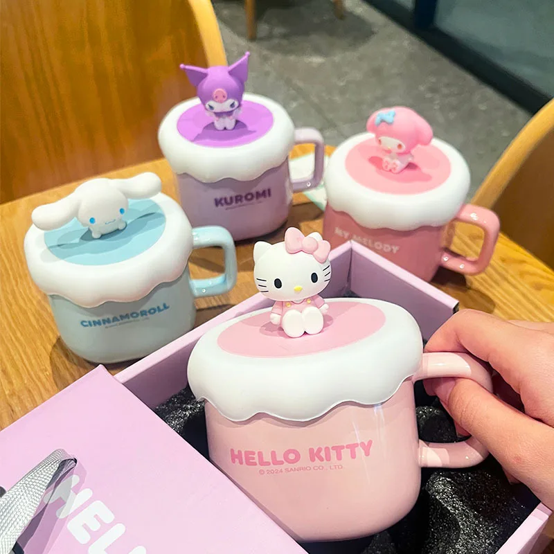2026 New Sanrio Kawaii HelloKitty High Beauty Creative Ceramic Cup Japanese Cartoon Kuromi Melody Cinnamoroll Couple Water Cup
2026 New Sanrio Kawaii HelloKitty High Beauty Creative Ceramic Cup Japanese Cartoon Kuromi Melody Cinnamoroll Couple Water Cup