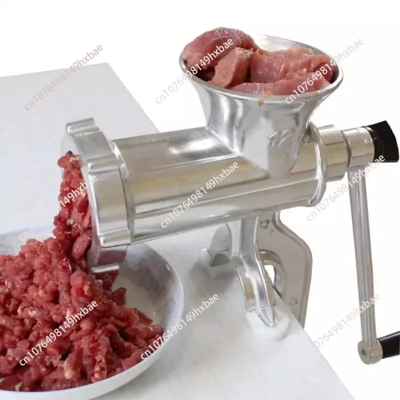 Бытовая колбаса, ручная мясорубка, инструмент
Бытовая колбаса, ручная мясорубка, инструмент