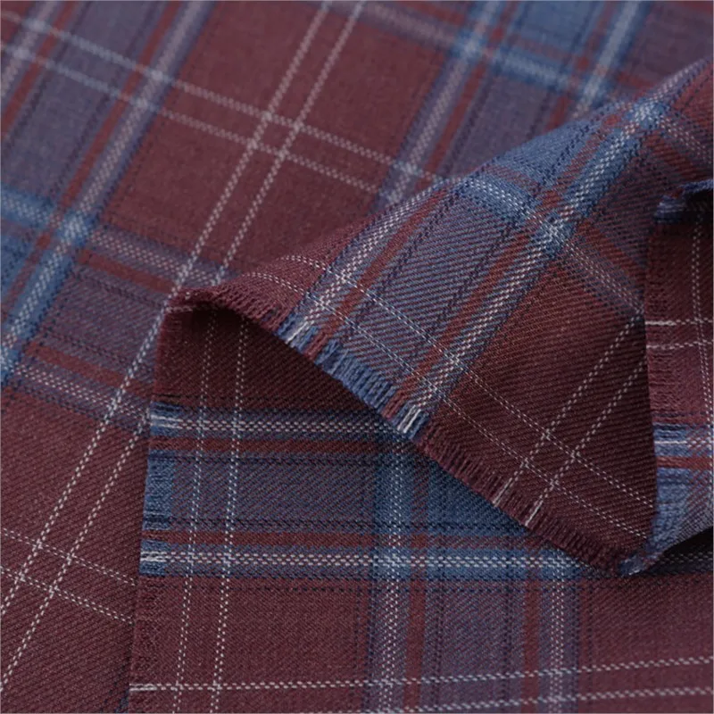 Новый мужской костюм из смешанной ткани и тонкого прядения.
Новый мужской костюм из смешанной ткани и тонкого прядения.