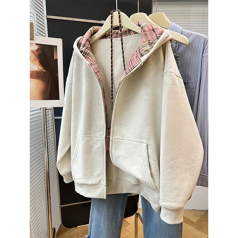 Women's Plaid Lined Zip-Up Hoodie, Casual Loose Fit Heather Sweatshirt Jacket with Plaid Hood Lining, Streetwear Outerwear
Women's Plaid Lined Zip-Up Hoodie, Casual Loose Fit Heather Sweatshirt Jacket with Plaid Hood Lining, Streetwear Outerwear