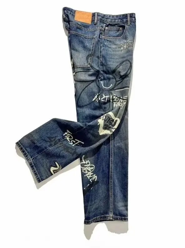 Retro American Hip Hop fiti Waed out Jeans Men's Vintage Wide Leg Long Trousers Casual Straight Cut Loose Fit Jeans
Retro American Hip Hop fiti Waed out Jeans Men's Vintage Wide Leg Long Trousers Casual Straight Cut Loose Fit Jeans