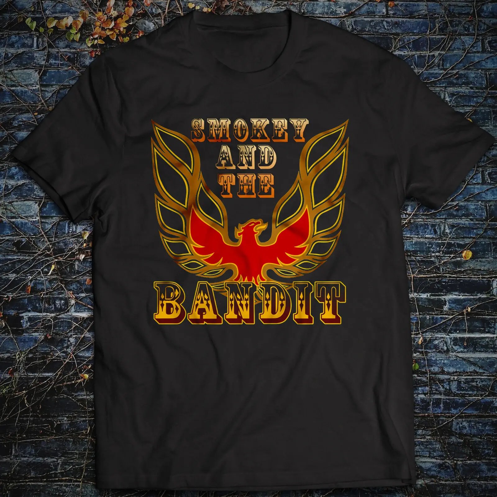Smokey And The Bandit T-Shirt Burt Reynolds Jerry Reed Snowman Vintage Movie
Smokey And The Bandit T-Shirt Burt Reynolds Jerry Reed Snowman Vintage Movie