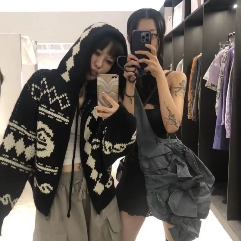 Women's Open Cardigan Sweater Contrast Color Knitted Rose Deer Retro Embroidery Loose Fit Autumn 2025 Faion Commute Sle
Women's Open Cardigan Sweater Contrast Color Knitted Rose Deer Retro Embroidery Loose Fit Autumn 2025 Faion Commute Sle
