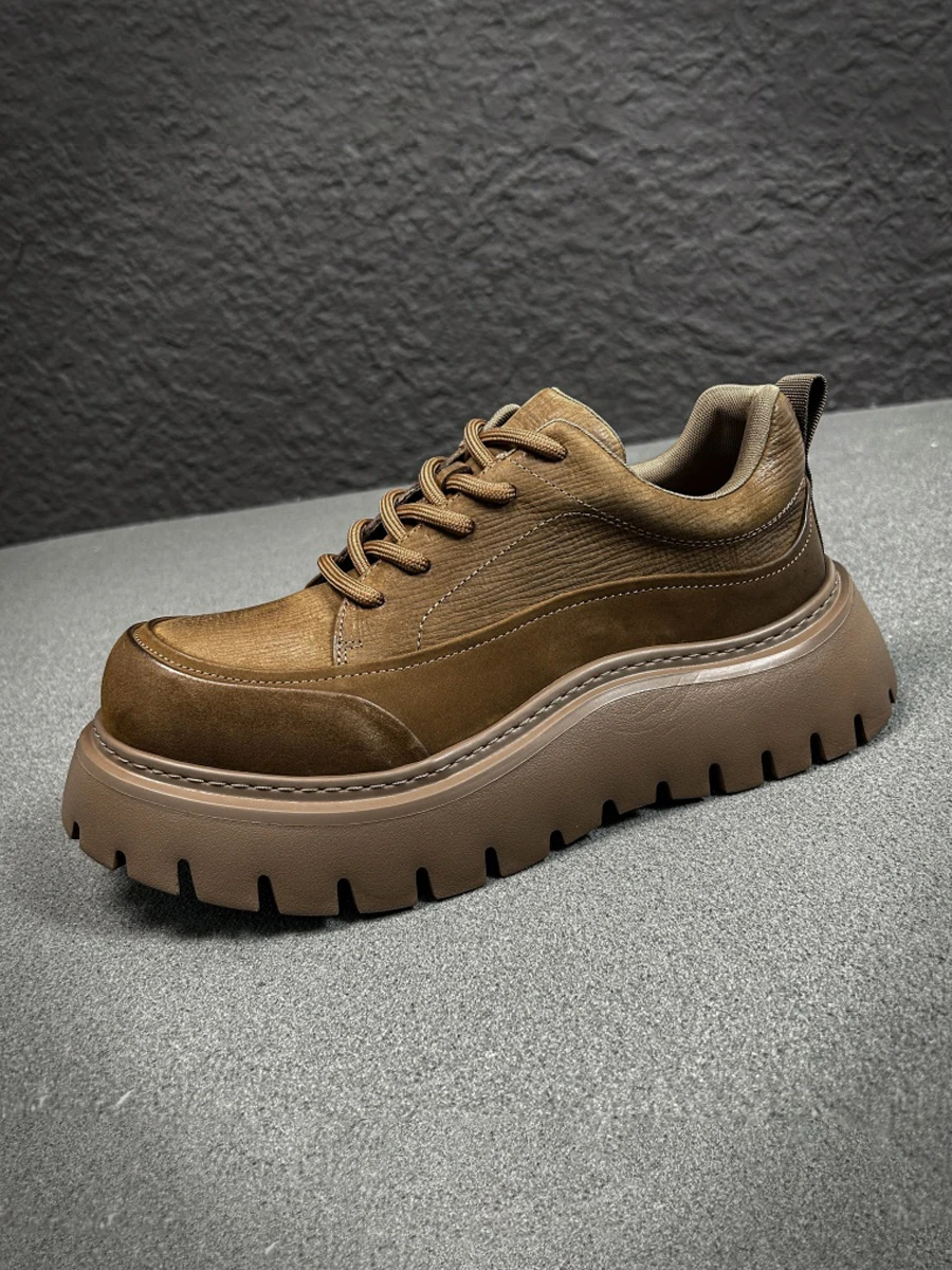 UUS New American oes Мужские верхние слои из воловьей кожи Thi Bot Heightening High-End Casual oes Мужские брюки с низким вырезом...
UUS New American oes Мужские верхние слои из воловьей кожи Thi Bot Heightening High-End Casual oes Мужские брюки с низким вырезом...