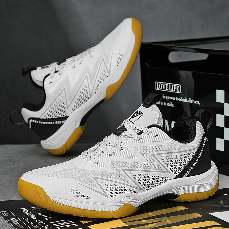 Men Badminton Shoes Professional Non-slip Couple Walking Wear Resistant Outdoor Sneakers Breathable Handball Volleyball Shoes
Men Badminton Shoes Professional Non-slip Couple Walking Wear Resistant Outdoor Sneakers Breathable Handball Volleyball Shoes