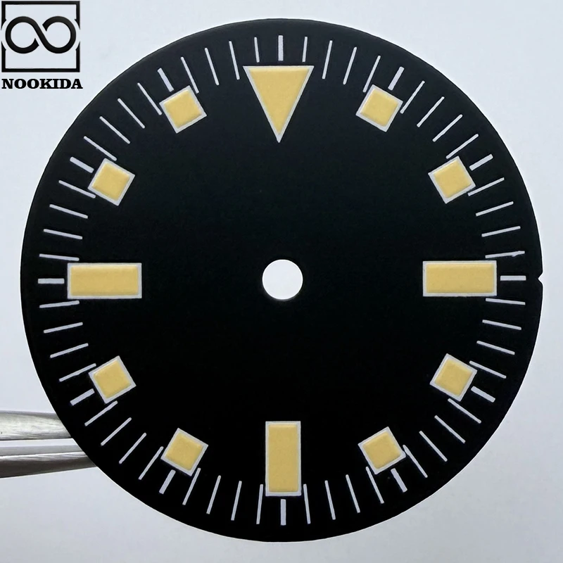 NOOKIDA 28.5mm Square Green Luminous MOP Sterile Triangle Markers Vintage Watch Face Dial Suitable NH35 Automatic Movement Parts
NOOKIDA 28.5mm Square Green Luminous MOP Sterile Triangle Markers Vintage Watch Face Dial Suitable NH35 Automatic Movement Parts
