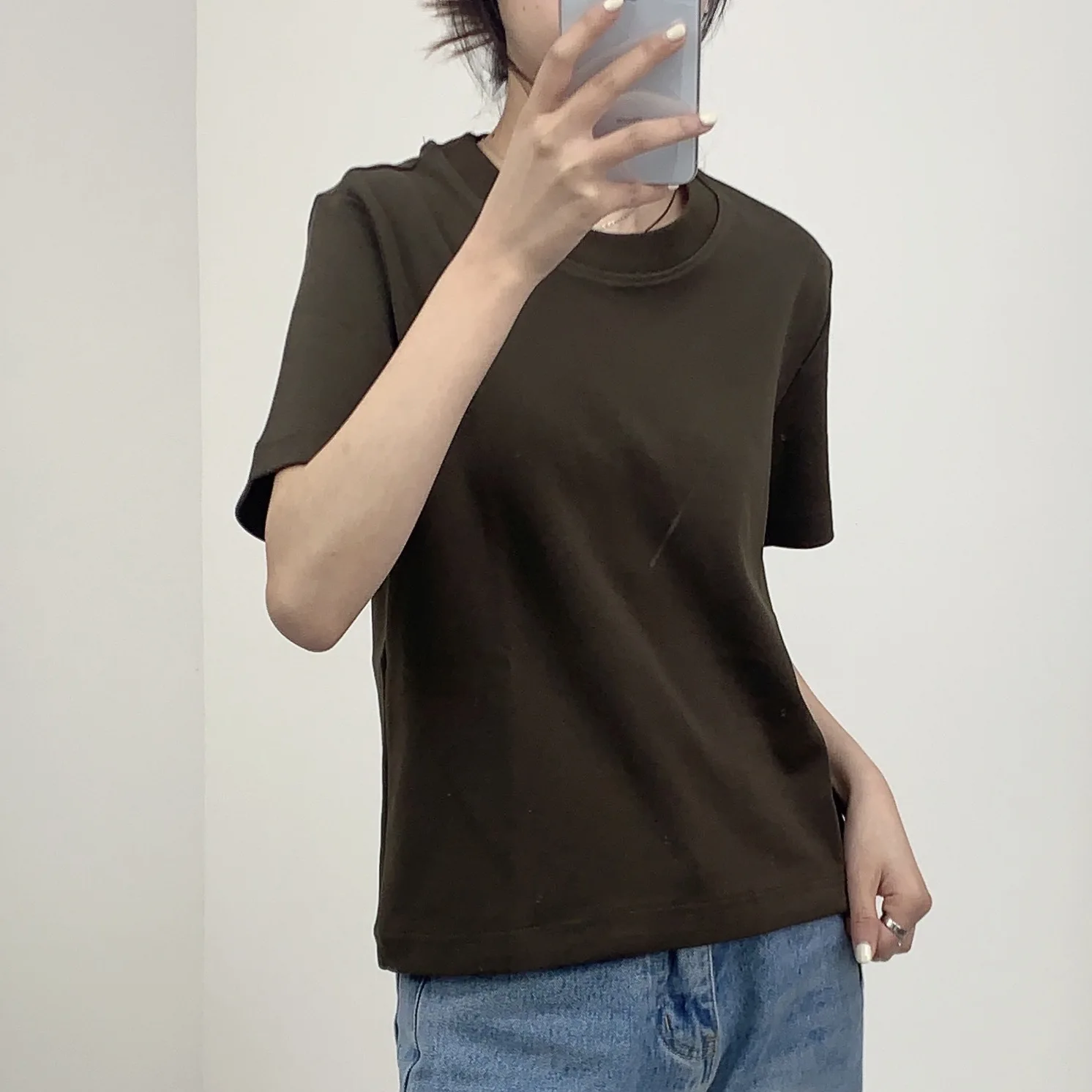 2024 Summer New Cotton T-shirt for Women Round Neck Simple Short-sleeved Tee Tops Female Clothes
2024 Summer New Cotton T-shirt for Women Round Neck Simple Short-sleeved Tee Tops Female Clothes