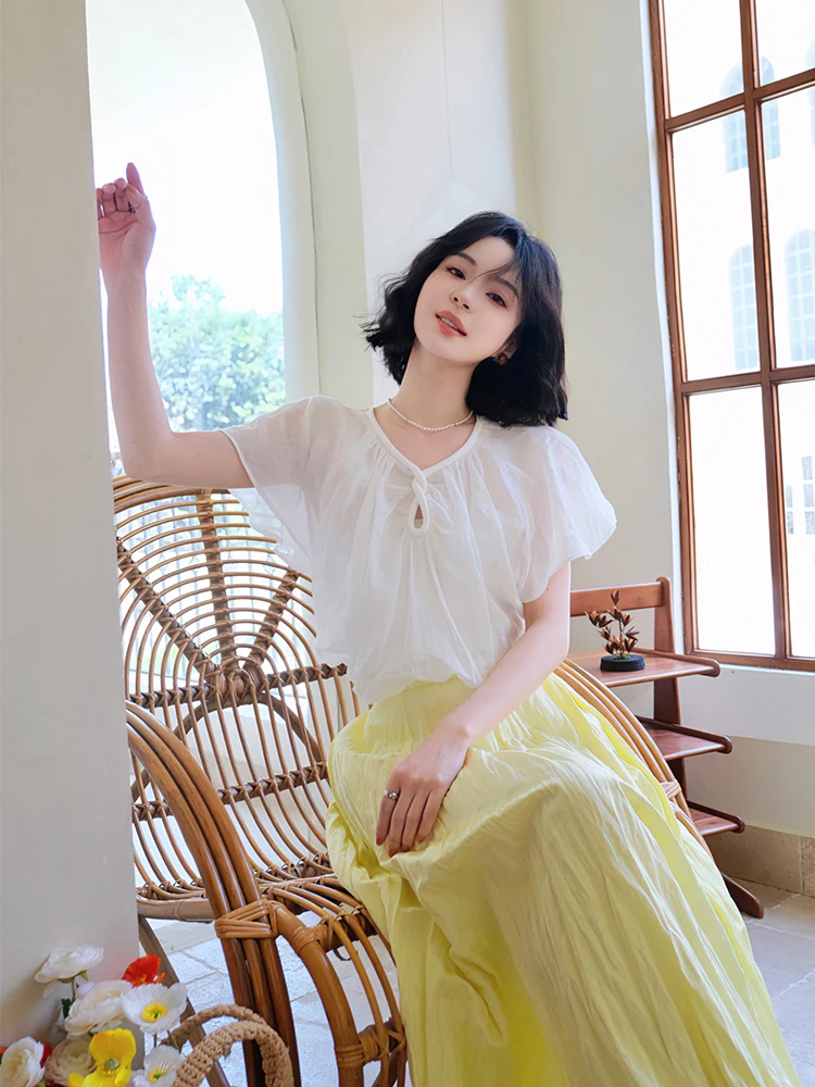 Женская свободная футболка NANASTORE с коротким рукавом и V-образным вырезом, с вырезами, универсальная, весна 2024, новинка, комфортная посадка
Женская свободная футболка NANASTORE с коротким рукавом и V-образным вырезом, с вырезами, универсальная, весна 2024, новинка, комфортная посадка