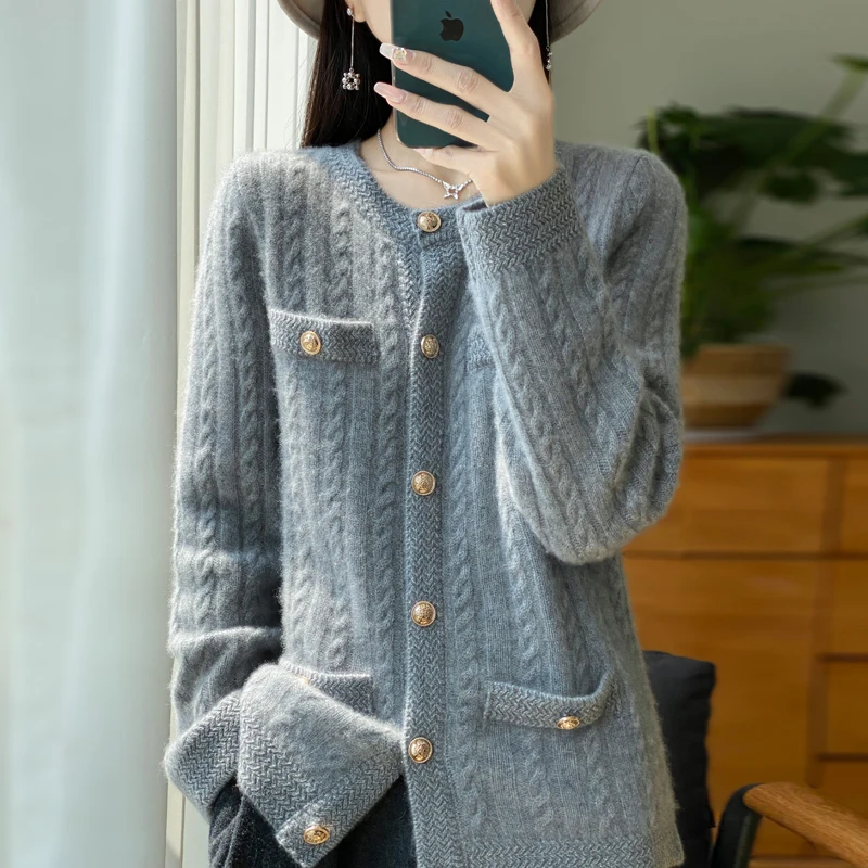 100% Merino Wool Cardigan Women's Round Neck Thick Autumn Winter Fashion Solid Color Pocket Elegant Knitted Jacket Sweater Top
100% Merino Wool Cardigan Women's Round Neck Thick Autumn Winter Fashion Solid Color Pocket Elegant Knitted Jacket Sweater Top