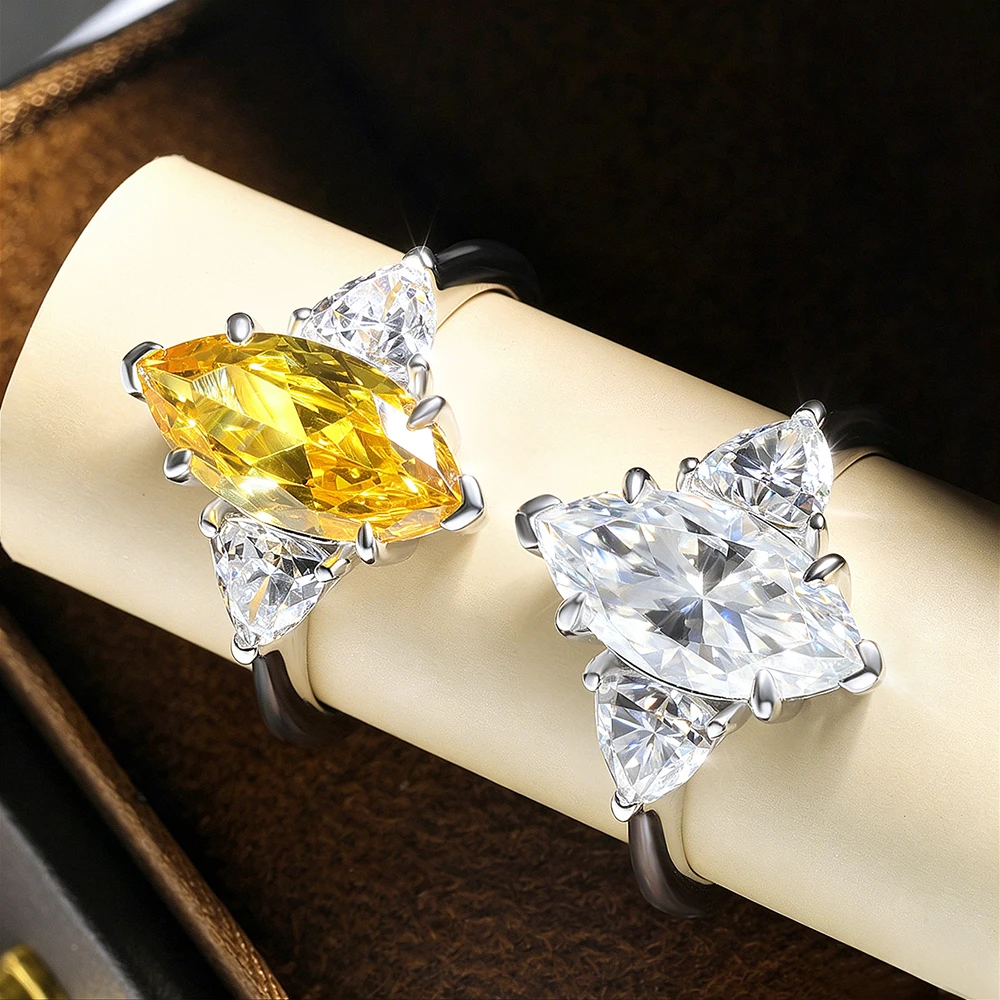 3CT Marquise Cut Moissanite Engagement Ring for Women 3 Stone Lab Diamond 925 Sterling Silver Side Trillion Cut Wedding Band
3CT Marquise Cut Moissanite Engagement Ring for Women 3 Stone Lab Diamond 925 Sterling Silver Side Trillion Cut Wedding Band