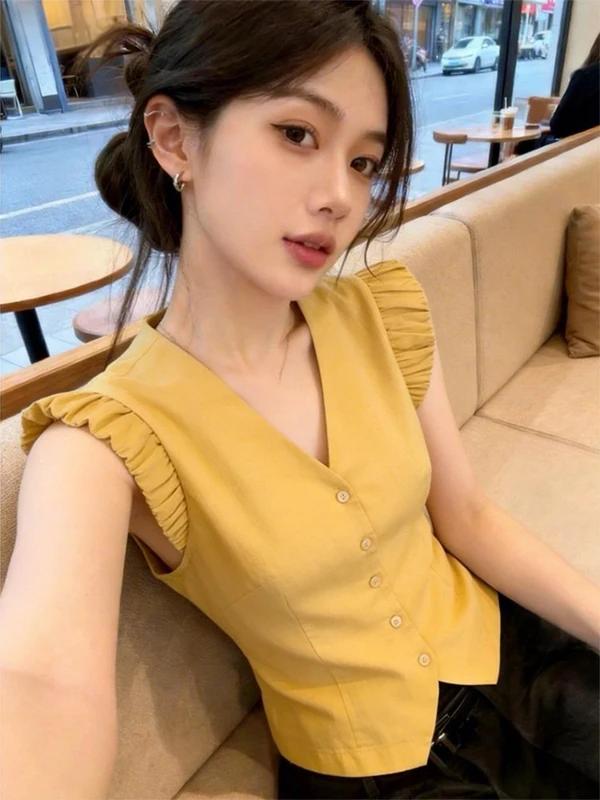 Elegant Yellow V-Neck Shirt Women's Design Sensation Unique Beautiful Slim Fit Absolutely Beautiful Top Gentle Style Loose Waist
Elegant Yellow V-Neck Shirt Women's Design Sensation Unique Beautiful Slim Fit Absolutely Beautiful Top Gentle Style Loose Waist