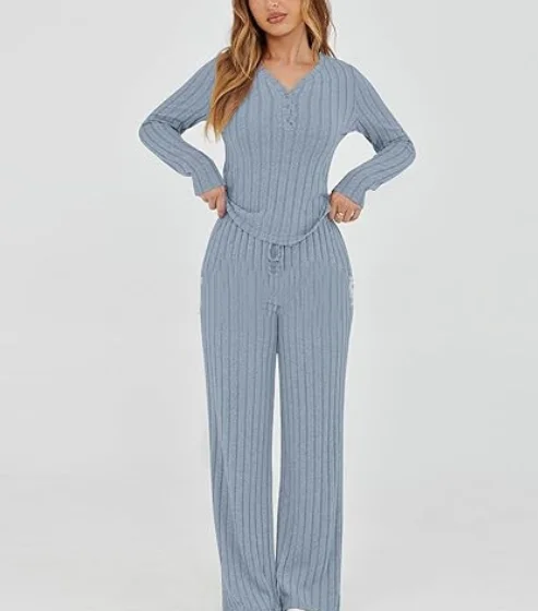 Two Piece Set Women Outfit 2026 Spring Autumn New Solid Color V-Neck Long Sleeve Knitted Top & High Waist Casual Pants Set
Two Piece Set Women Outfit 2026 Spring Autumn New Solid Color V-Neck Long Sleeve Knitted Top & High Waist Casual Pants Set