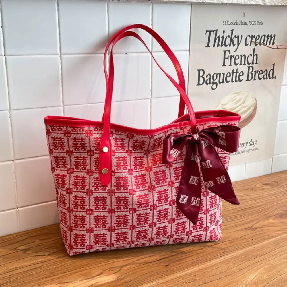 Chinese Style Wedding Gift Bag Large Capacity Reusable Women Tote Bag with BowKnot Embroidered Red Envelope Birthday Party
Chinese Style Wedding Gift Bag Large Capacity Reusable Women Tote Bag with BowKnot Embroidered Red Envelope Birthday Party