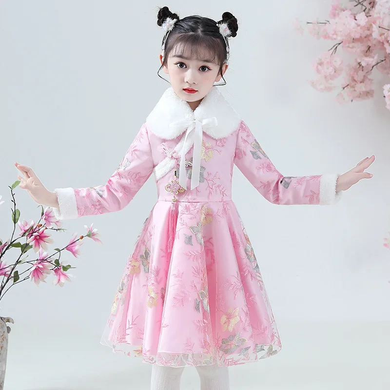 Winter New Year Dress Girls Embroidery Tang Suit Kids Chinese Lovely Ancient Hanfu Children Cotton-padded Clothes
Winter New Year Dress Girls Embroidery Tang Suit Kids Chinese Lovely Ancient Hanfu Children Cotton-padded Clothes