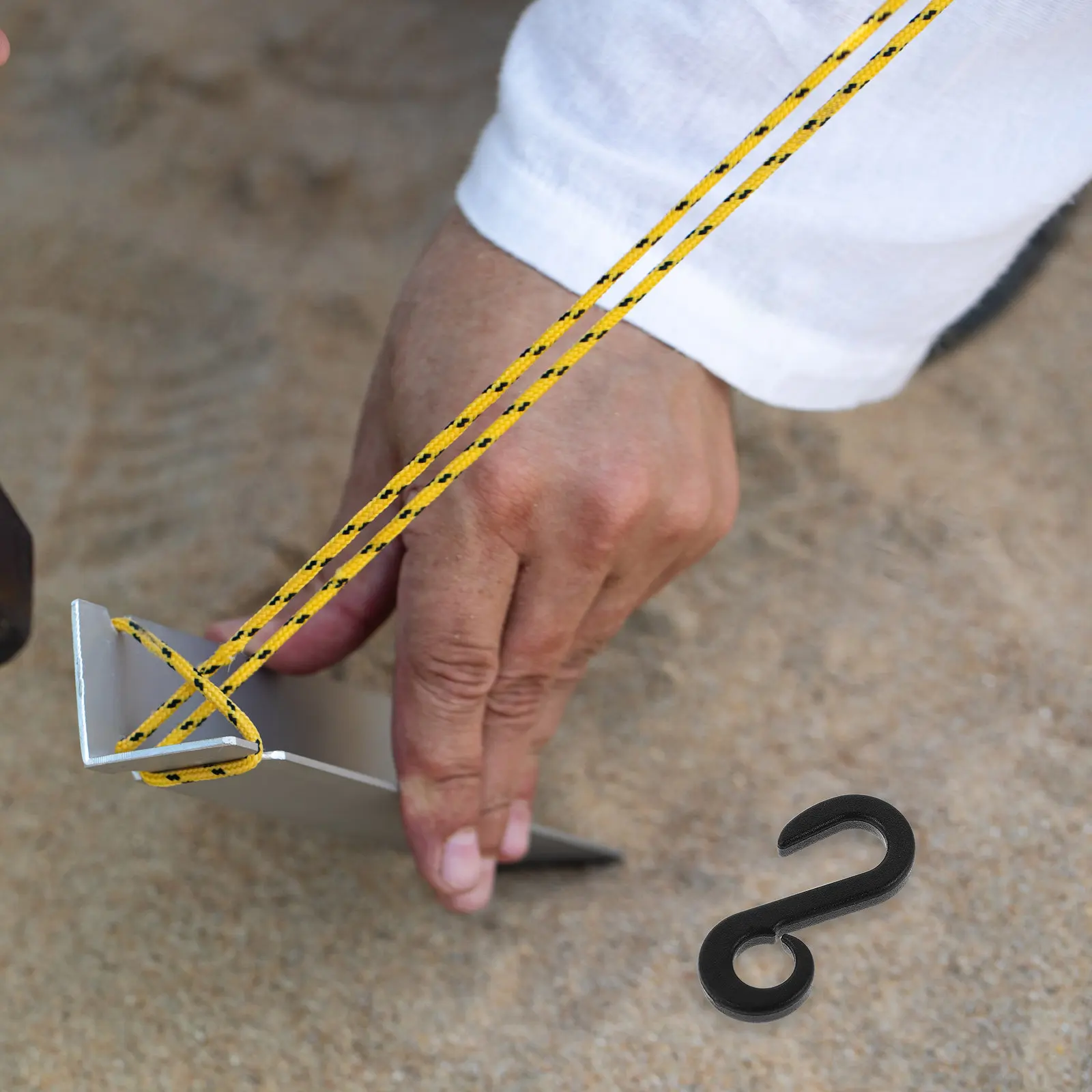 100Pcs Tent Rope Fasteners Heavy Duty Plastic S Hooks Portable Guyline Buckles for Camping Tarps and Outdoor Shelter
100Pcs Tent Rope Fasteners Heavy Duty Plastic S Hooks Portable Guyline Buckles for Camping Tarps and Outdoor Shelter