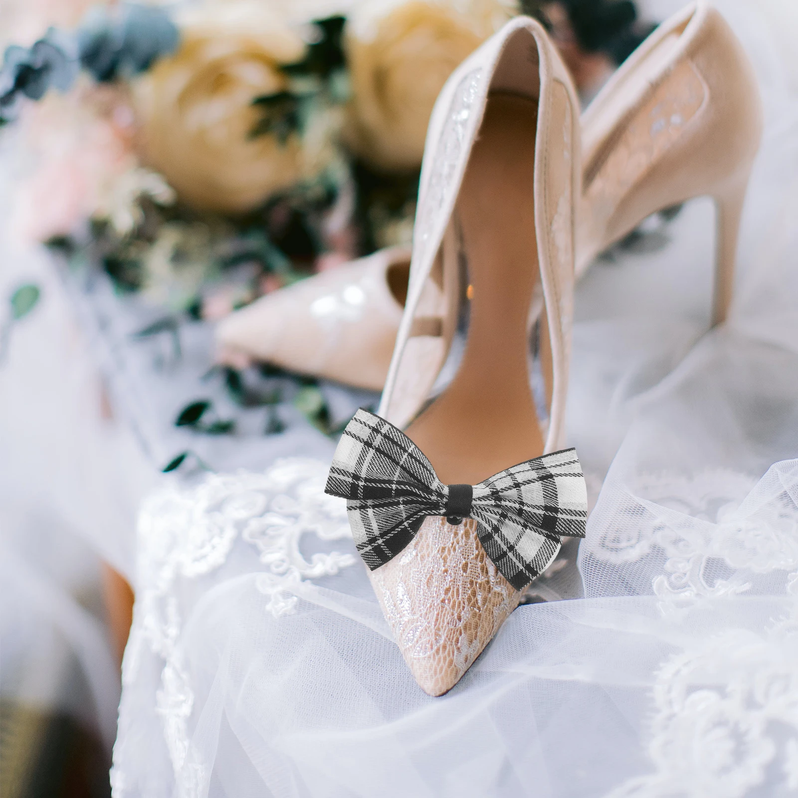 Bow Shoe Clips Black White Pattern Coffee Color Detachable Design Wedding Party Decorative Accessories
Bow Shoe Clips Black White Pattern Coffee Color Detachable Design Wedding Party Decorative Accessories