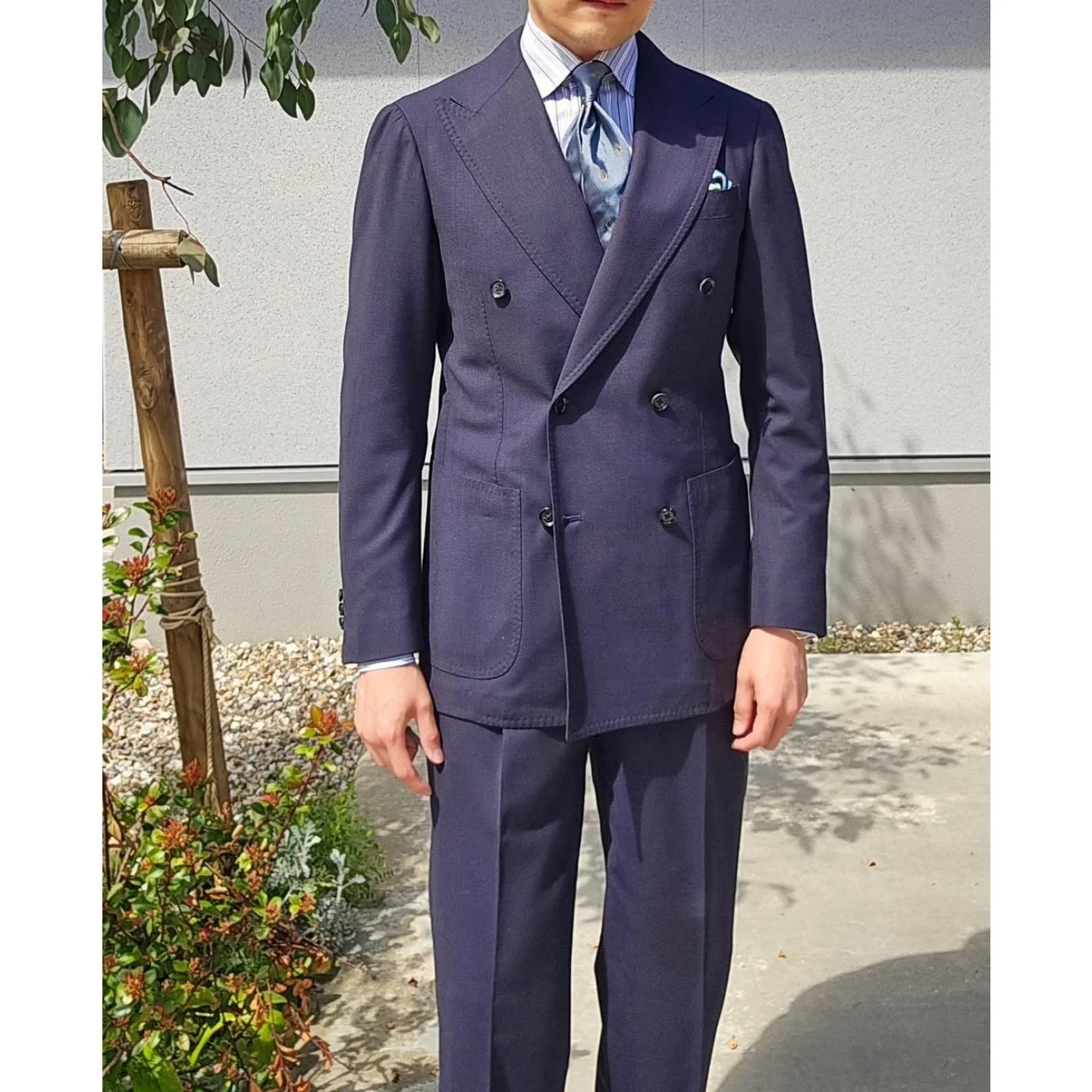 Navy Blue Double Breasted Suit Set Tailored 2 Piece Blazer & Pants Formal Business Wedding Groom Suit for Men Customized
Navy Blue Double Breasted Suit Set Tailored 2 Piece Blazer & Pants Formal Business Wedding Groom Suit for Men Customized