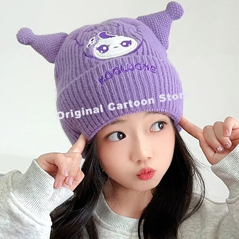 Детская шапка Hello Kitty Sanrio Kuromi, милая вязаная шапка для девочек, осенне-зимняя утолщенная теплая шапка из пряжи с героями мультфильмов, подарок ребенку
Детская шапка Hello Kitty Sanrio Kuromi, милая вязаная шапка для девочек, осенне-зимняя утолщенная теплая шапка из пряжи с героями мультфильмов, подарок ребенку
