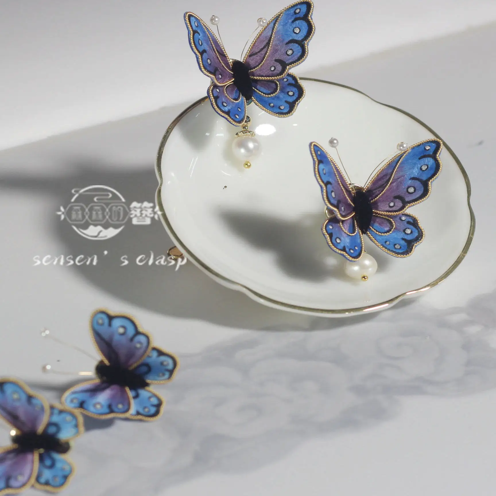 Original Qianshan · Light Luxury Cute Ancient Style Butterfly Stud Earrings & Brooch
Original Qianshan · Light Luxury Cute Ancient Style Butterfly Stud Earrings & Brooch