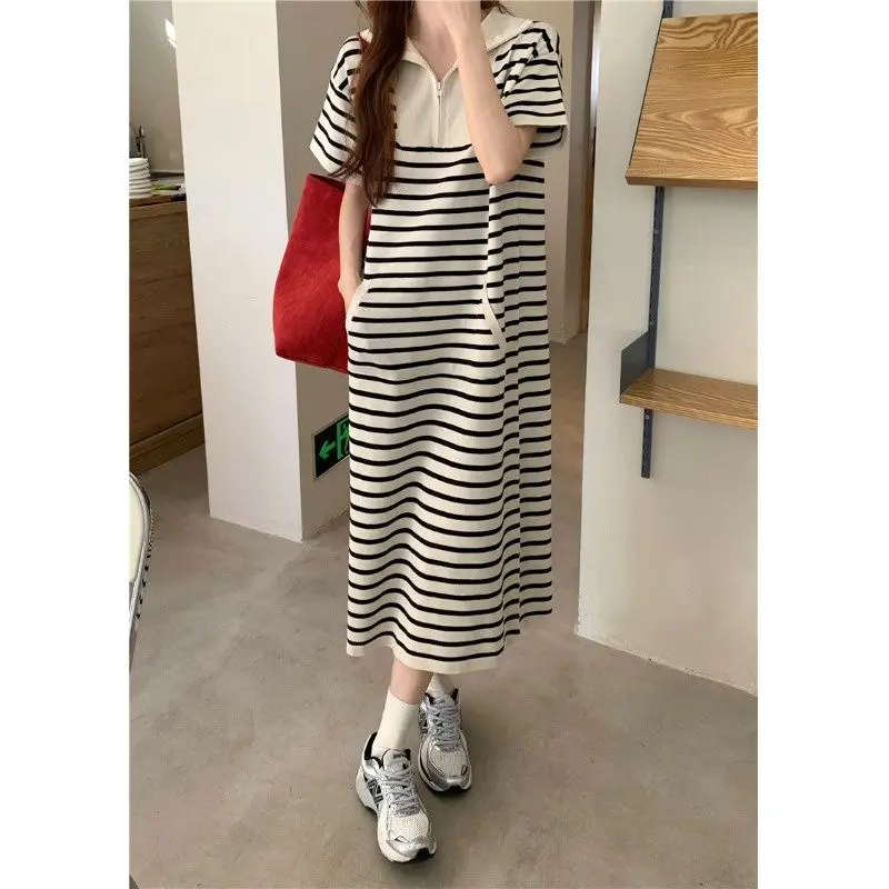 Summer New POLO Collar Fashion Short Sleeve Tshirt Dress Women Striped Zipper Patchwork Dresses Casual All-match Y2K Vestidos
Summer New POLO Collar Fashion Short Sleeve Tshirt Dress Women Striped Zipper Patchwork Dresses Casual All-match Y2K Vestidos